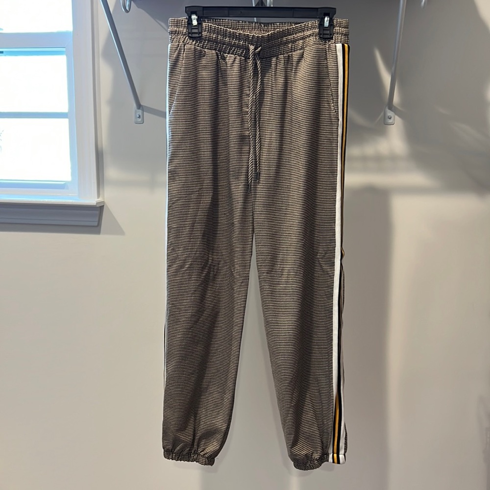 Plaid joggers with side stripe